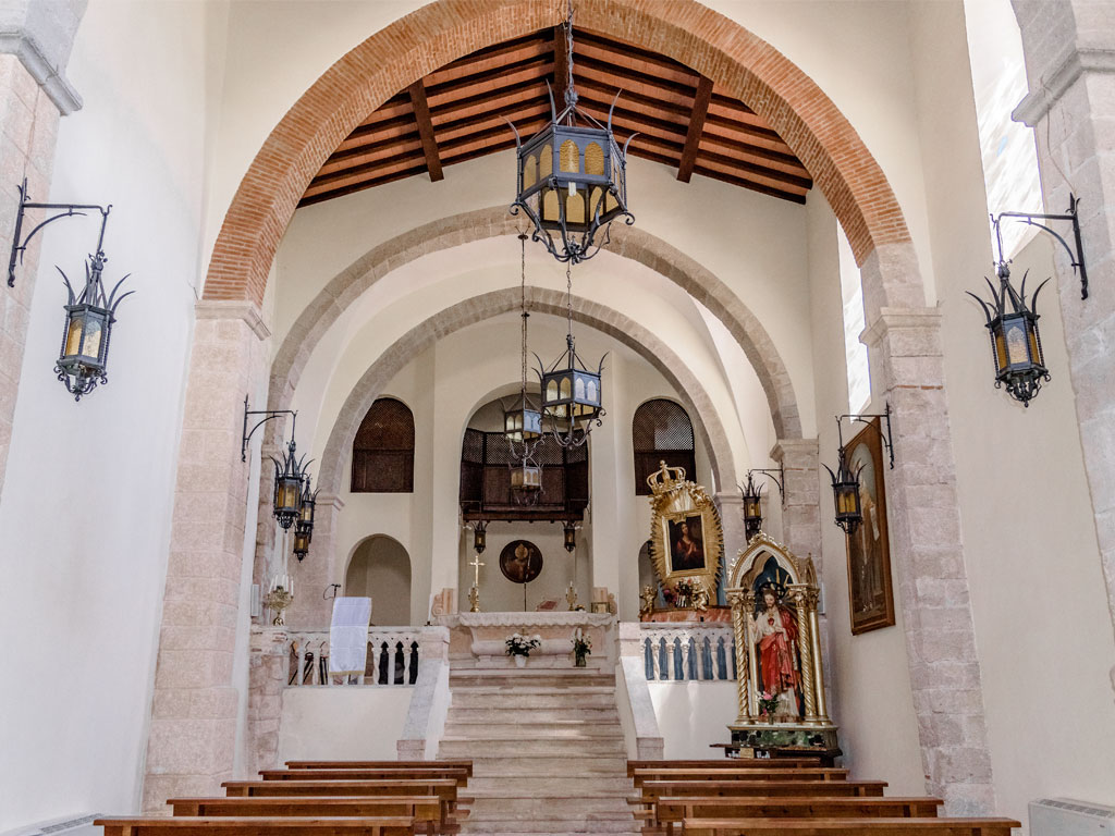 Chiesa di San Nicola interno